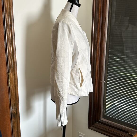 Blank NYC | White Mesh Detail Crepe Jacket Size L - Picture 4 of 13